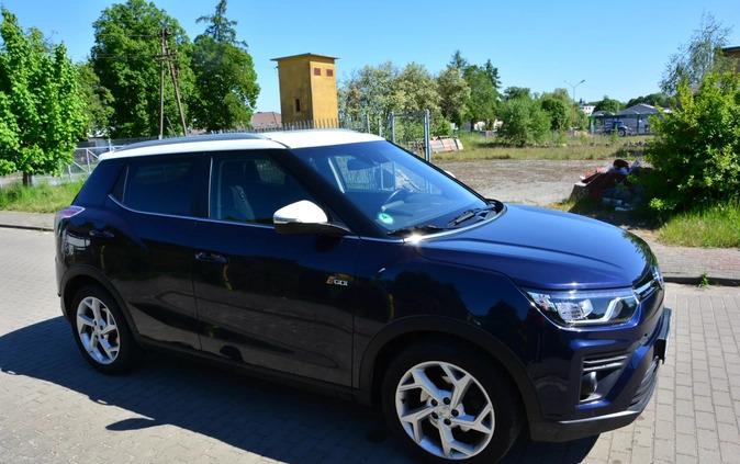 SsangYong Tivoli cena 49000 przebieg: 63000, rok produkcji 2021 z Łobez małe 254